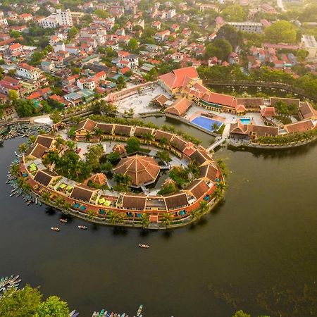 Emeralda Resort Tam Coc นิญบิ่ญ ภายนอก รูปภาพ